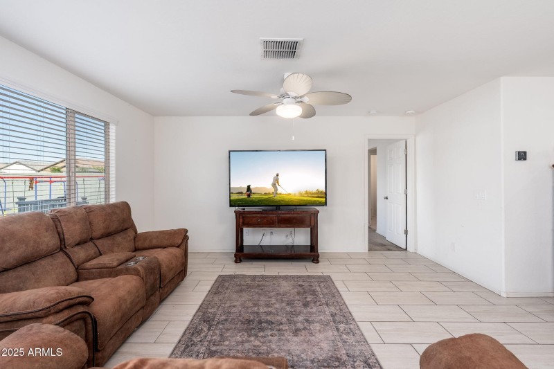 26832 N 173rd Ln - 14