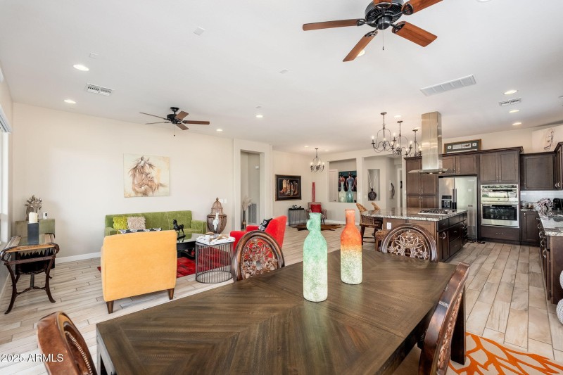 56 E Camellia Way - 16