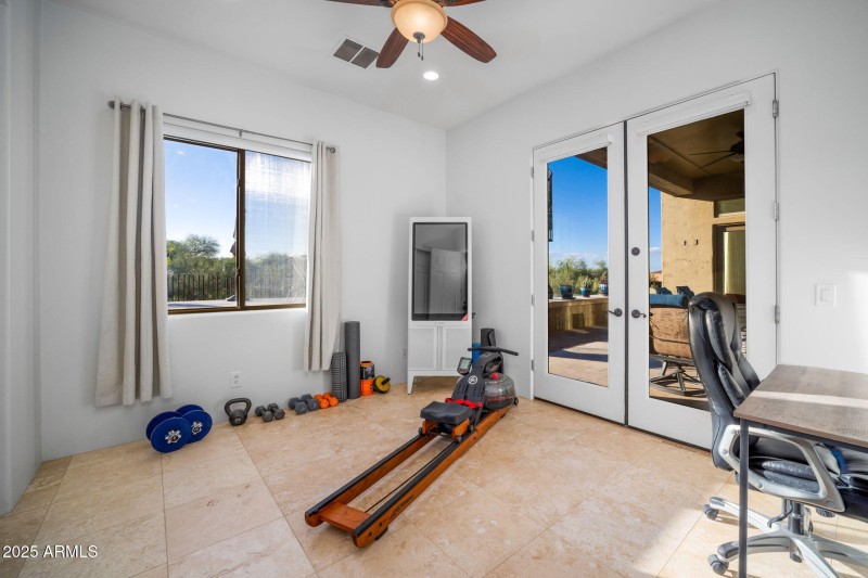 46-web-or-mls-10302 S 16th Ave - MLS Ima