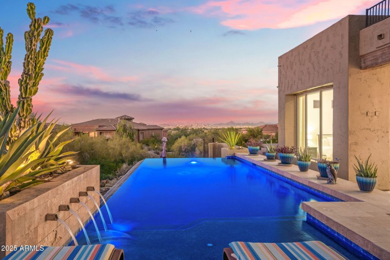 56-web-or-mls-10302 S 16th Ave - MLS Ima