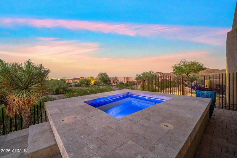 62-web-or-mls-10302 S 16th Ave - MLS Ima