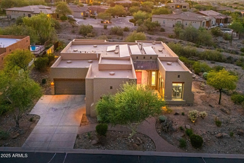 5-web-or-mls-10302 S 16th Ave - MLS Imag