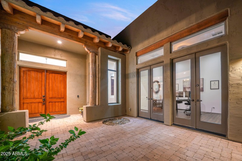 10-web-or-mls-10302 S 16th Ave - MLS Ima