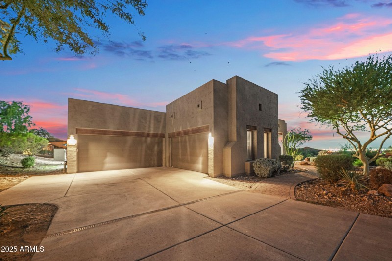 76-web-or-mls-10302 S 16th Ave - MLS Ima