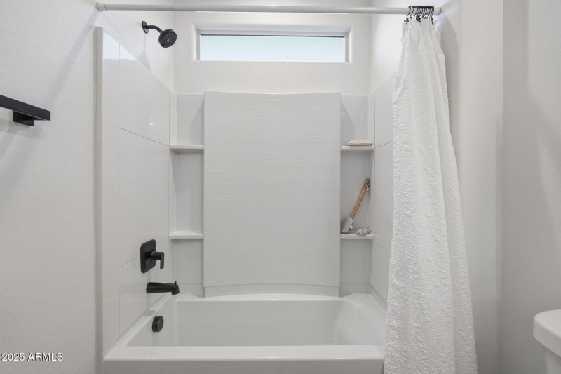 33-web-or-mls-033_ListerPros (1)