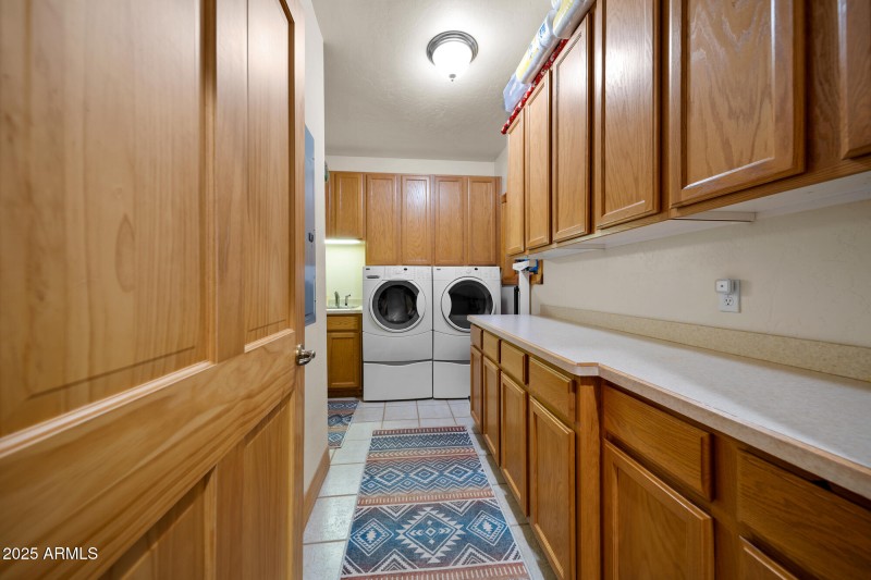 F utility room main floor