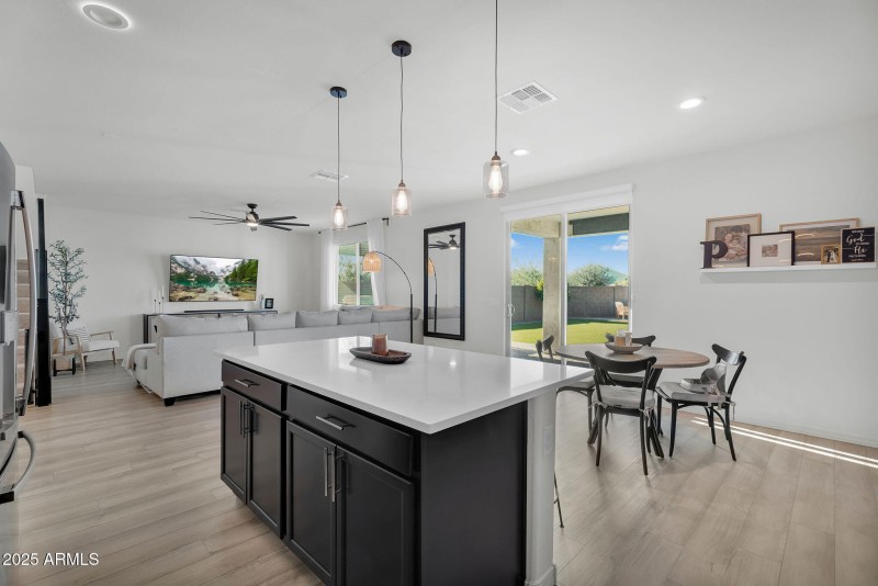 11-web-or-mls-Daylight-10