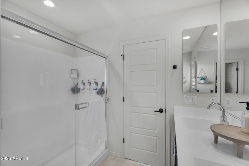 24-web-or-mls-Daylight-23