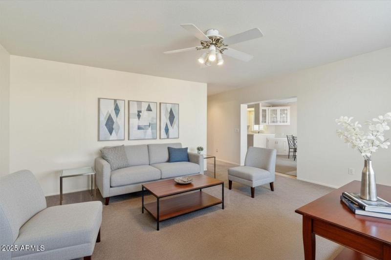 Modern Living Room 1265