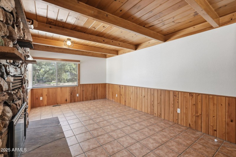 31-web-or-mls-029_ListerPros