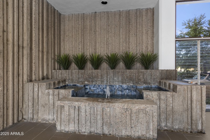 006 Lobby Water Feature