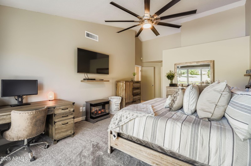 4334 W Villa Linda Dr - MLS Sized - 018