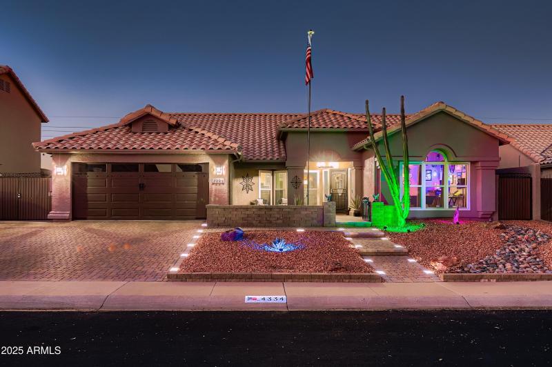 4334 W Villa Linda Dr - MLS Sized - 002