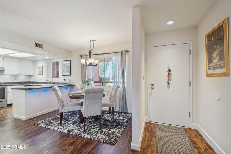 9-print-N Paradise Vlg Pkwy S 442-2305-0