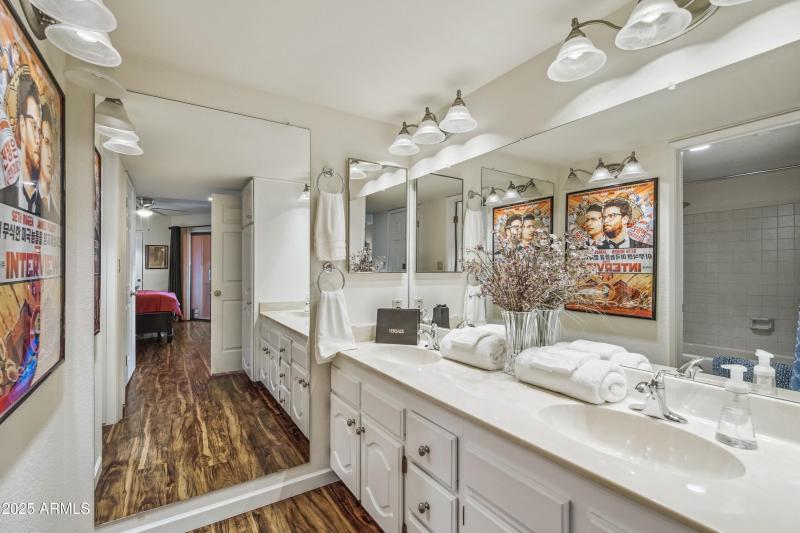 13-print-N Paradise Vlg Pkwy S 442-2305-