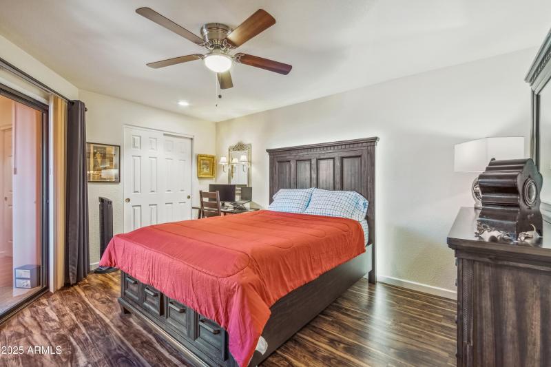 14-print-N Paradise Vlg Pkwy S 442-2305-