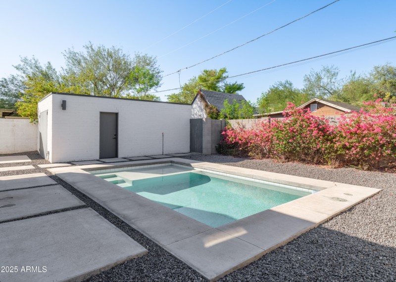 Listings_1526_E_CoronadoRd_Images-32