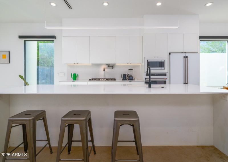 Listings_1526_E_CoronadoRd_Images-29