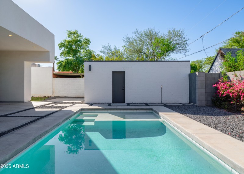 Listings_1526_E_CoronadoRd_Images-31