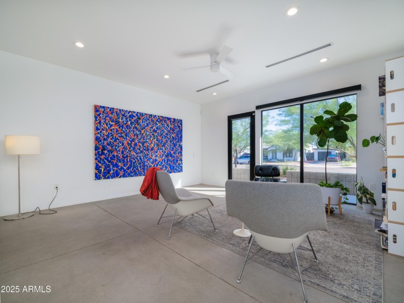 Listings_1526_E_CoronadoRd_Images-21