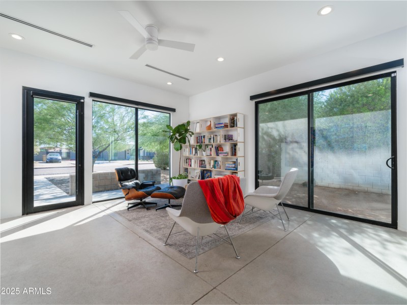 Listings_1526_E_CoronadoRd_Images-20