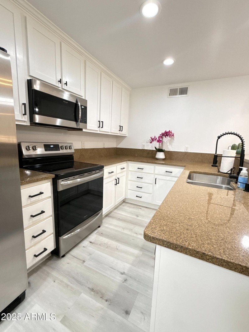 Photo Oct 26 2025, 4 43 42 PM (71)