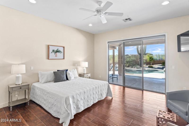 30-web-or-mls-_A749658