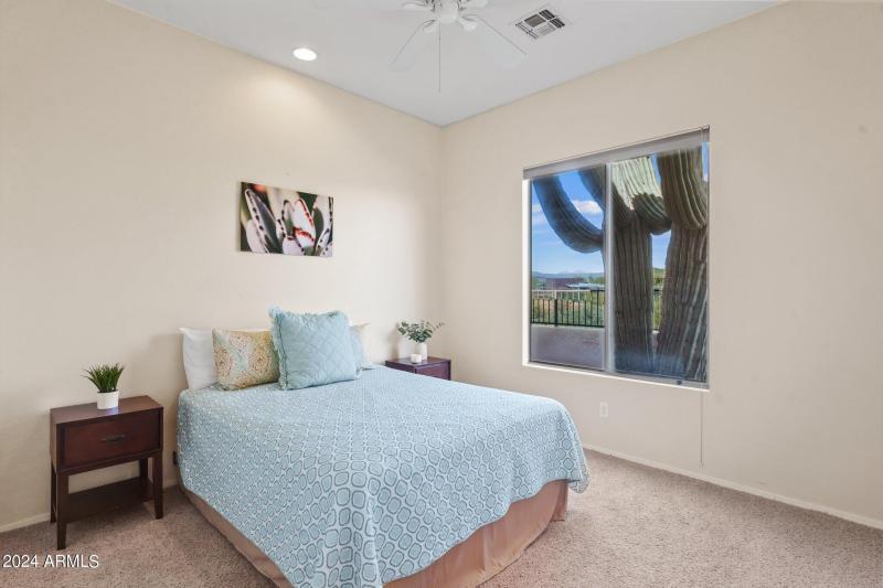 38-web-or-mls-_A749747