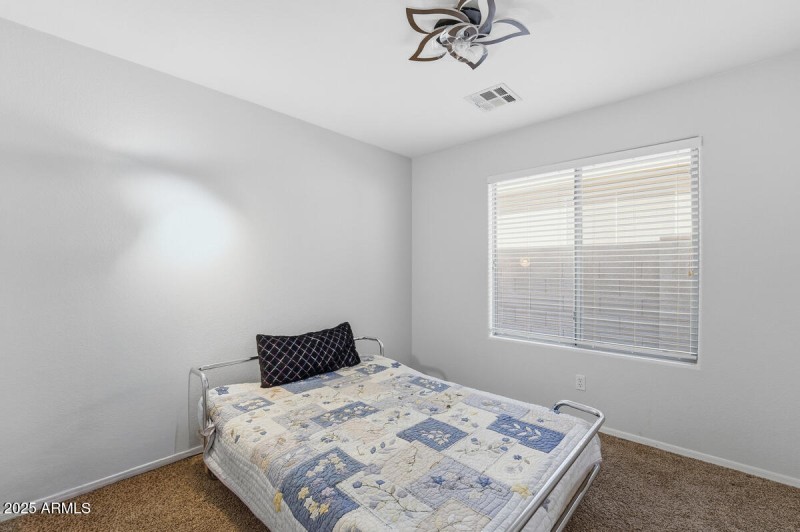 19324 N Costa Verdez Ave-12