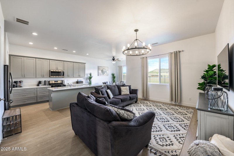 11780 Pegasus Rd, Bellemont (16 of 47)