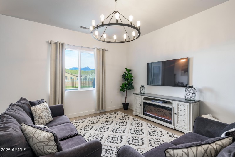 11780 Pegasus Rd, Bellemont (17 of 47)