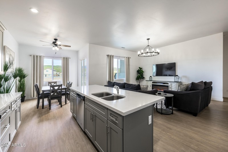 11780 Pegasus Rd, Bellemont (25 of 47)