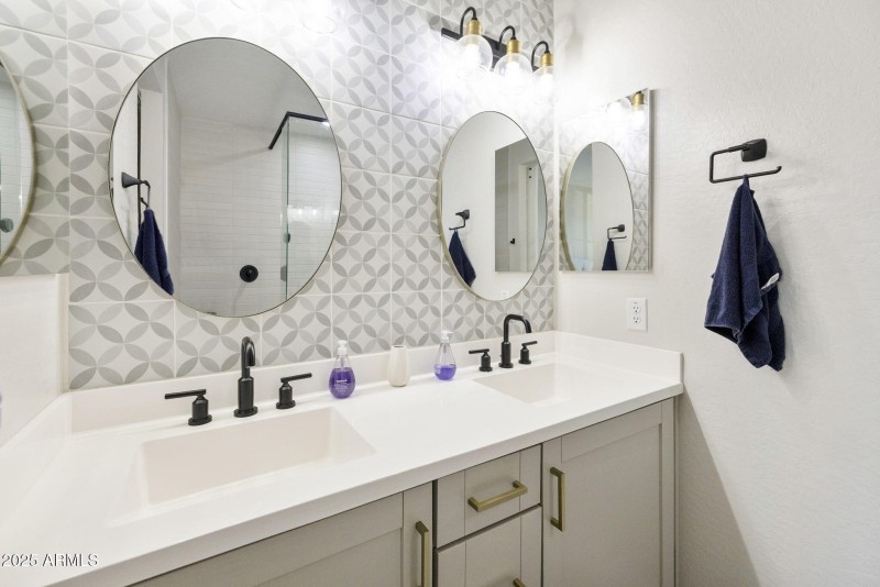 26-web-or-mls-_TM_6707