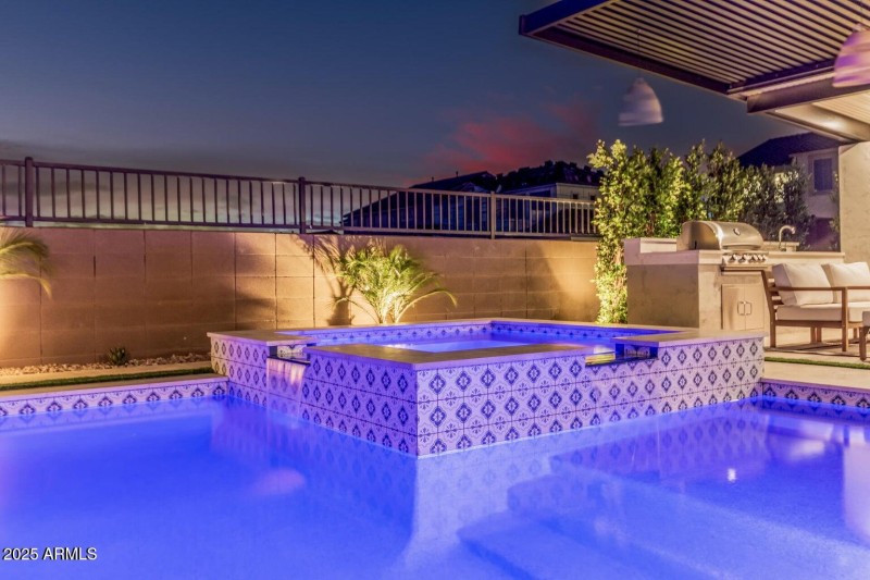 20250403021211253884000000-o