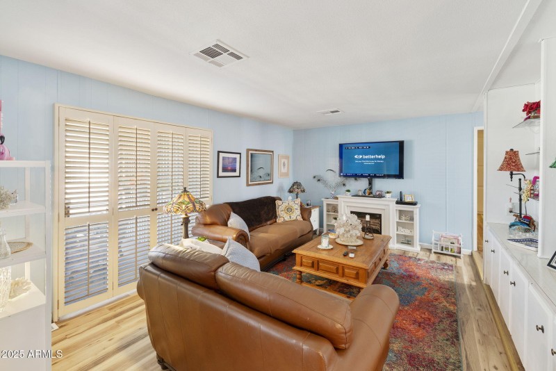 15-web-or-mls-dlb_8412-dlb_8416