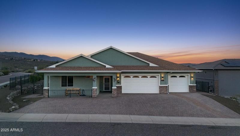 DJI_20251104172407_0013_D