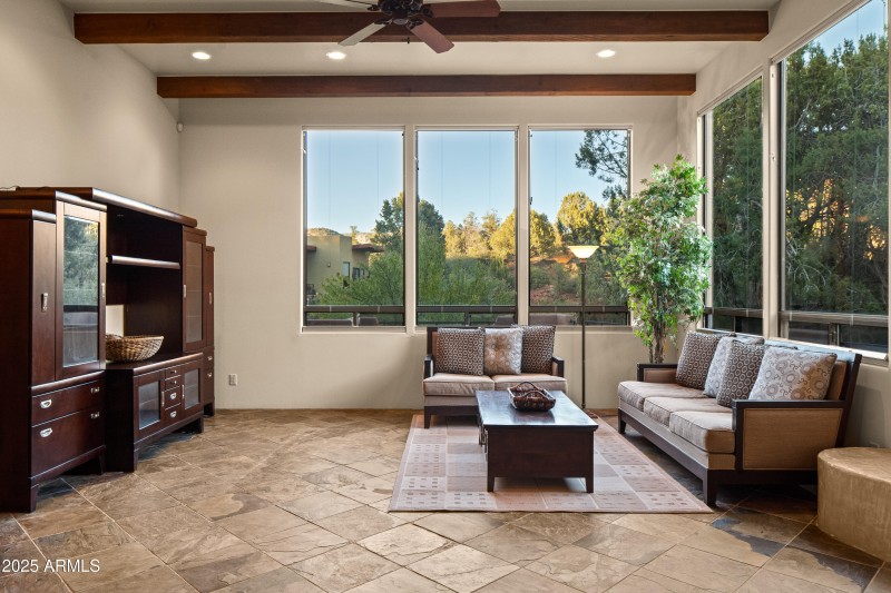 JL_91WMallard-interiors-CommonAreas-03