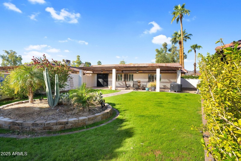 24-web-or-mls-12405 S Potomac St-24