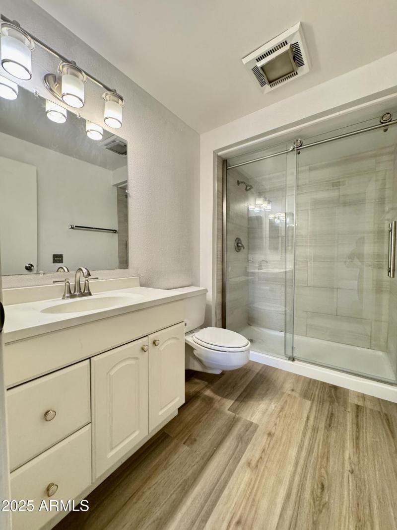 58B823E4-4958-4BB1-9BFF-710747F0BB3F_1_2