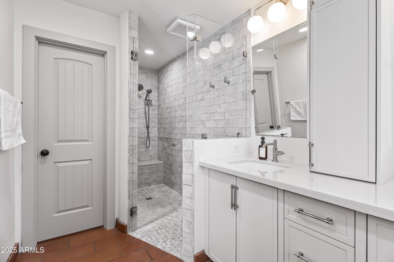 Primary Ensuite Bath