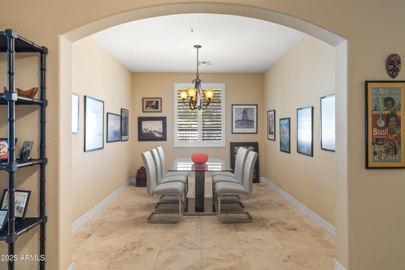 Dining/Potential 4th bedroom