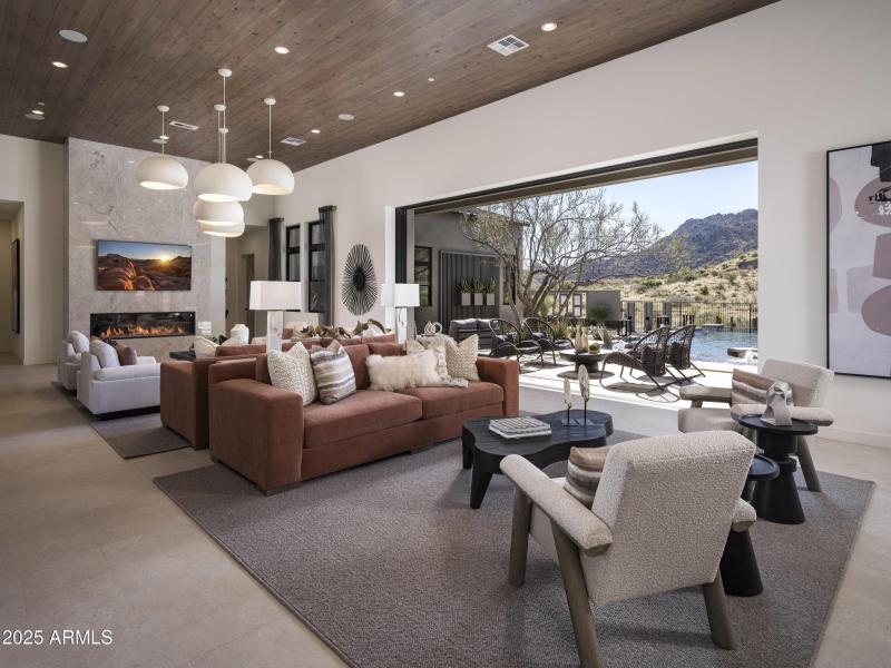 Great Room W Sliding Glass Door