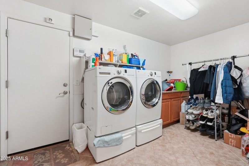 57-print-058_ListerPros