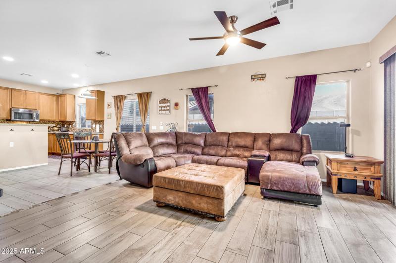 8440 E Edgewood Ave-7_(2048)