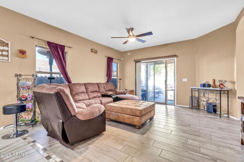 8440 E Edgewood Ave-8_(2048)