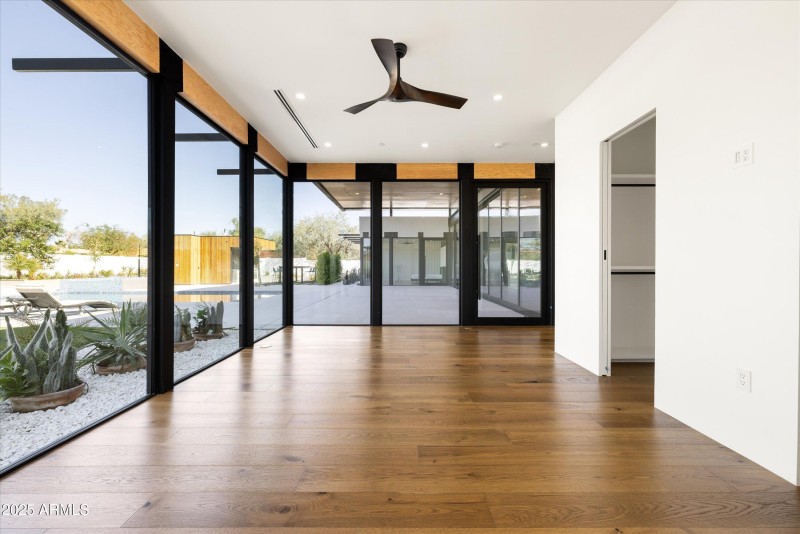 42-6026 E Pershing Dr_42