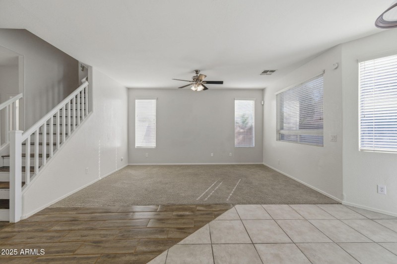 11-web-or-mls-2524 S 89th Lane-11