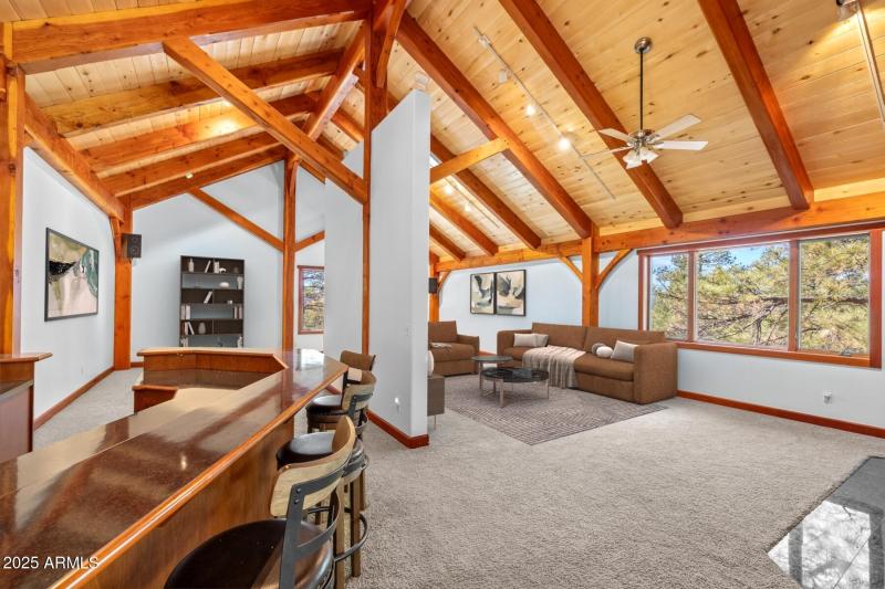 1762437309925641727_cp_77