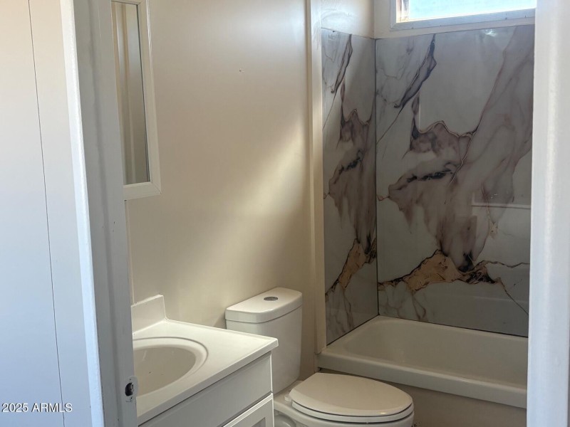 DE9E1C62-F86E-4BEE-8B80-DC522C9BF87B