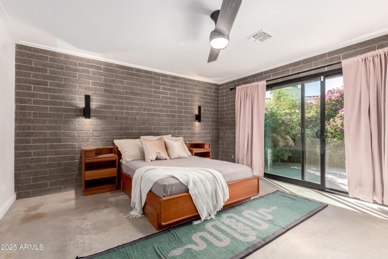 Southeast bedroom 4with backyard exit